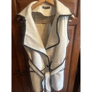 Beige Sleeveless Vest‎ W Black Piping & Belt Size Medium Beautiful Dressy Soft